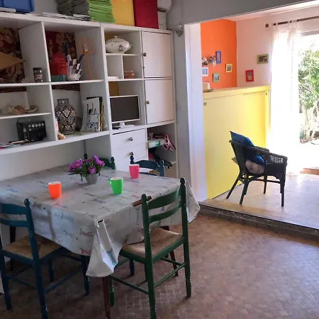 Apartment T2 Face Mer, 4 Pers, A Pied, Parking, Proche Commerces A Port - Fr-1-81-178